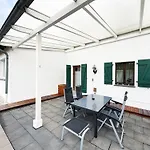 Haeuser Mit Geschlossenem Hof Apartamento *