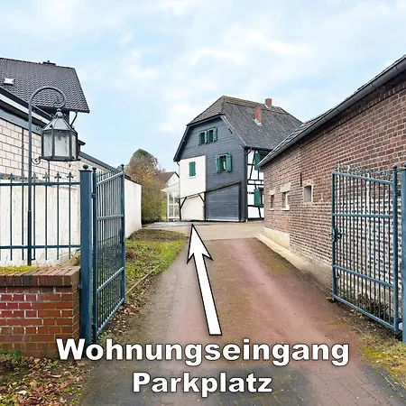 Haeuser Mit Geschlossenem Hof Apartman Troisdorf