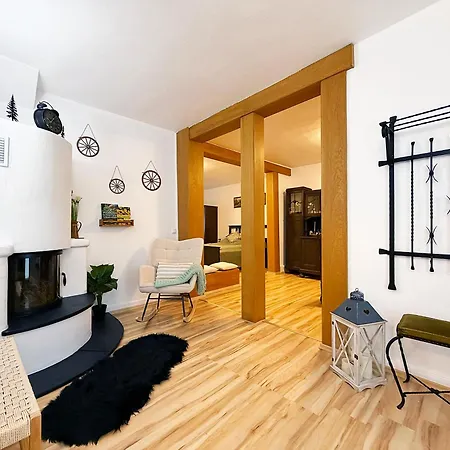 Haeuser Mit Geschlossenem Hof