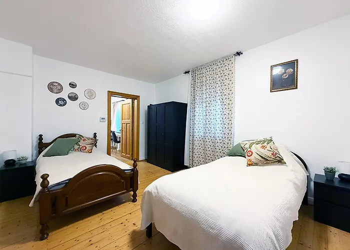 Διαμέρισμα Haeuser Mit Geschlossenem Hof