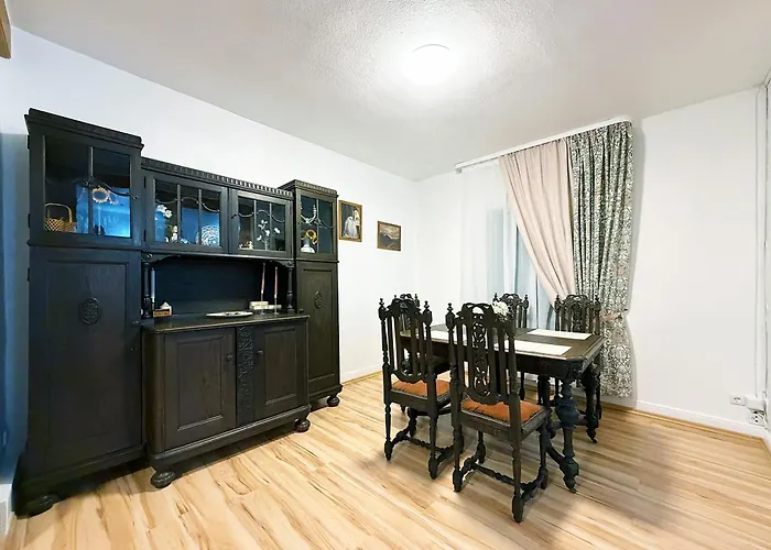 Διαμέρισμα Haeuser Mit Geschlossenem Hof Τρόισντορφ