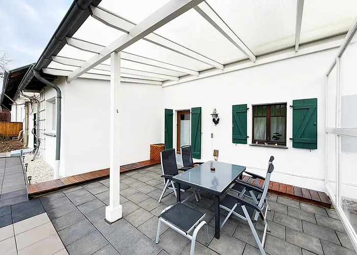 Haeuser Mit Geschlossenem Hof Διαμέρισμα *